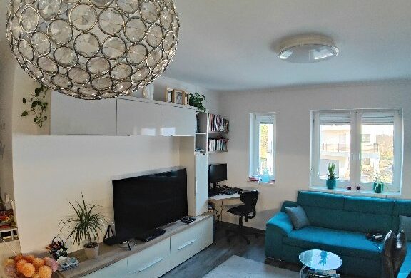 Trendi vonalak a Kisz lakótelep egy lakásában!