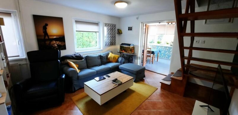 Egy 1996-ban épült förénchegyi szépség!