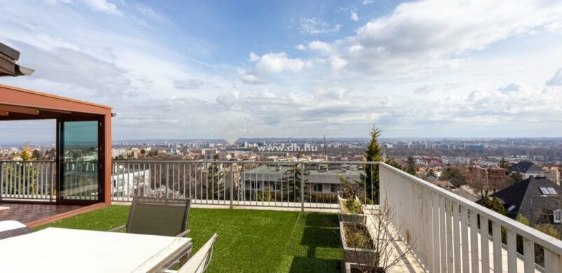 Egy 100 nm-es terasszal kínált penthouse lakás, ami tényleg az, ami?