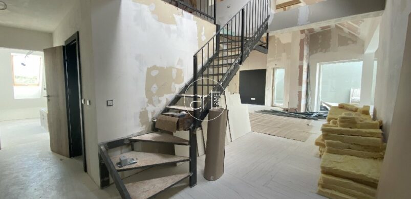 Van valami izgató ebben a kulcsrakész szegedi lakásban…