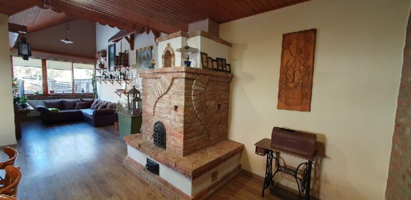 Irány Vargakert és egy mediterrán hangulatú, szuper otthon!