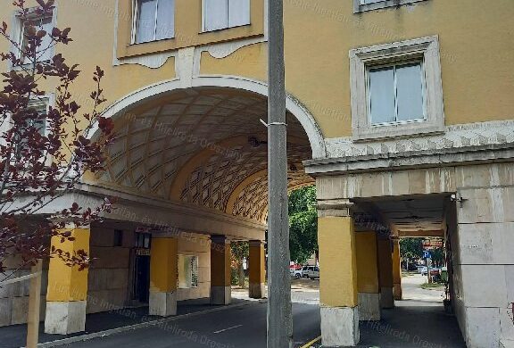 Legalább két éve eladó az oroszlányi Városkapu