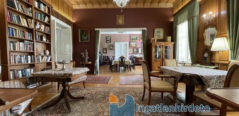 2 millió euróért eladó a téti Pokvár Kastély!