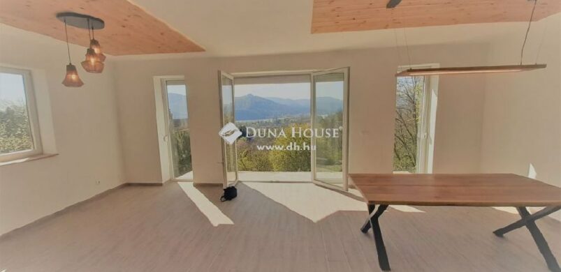 505 ezer euróért ilyen dunai panorámás házat kaphatunk Nagymaroson