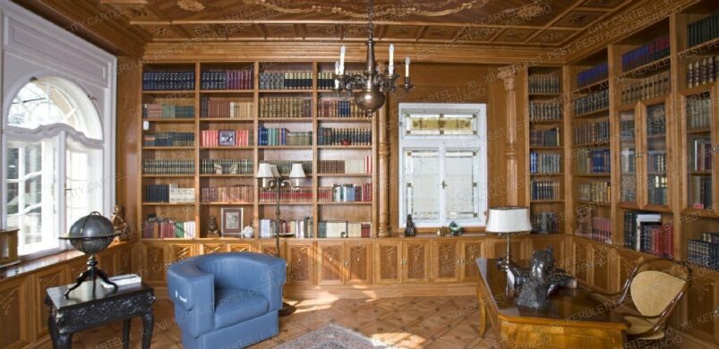 A nap legszebb ingatlana és egy elképesztő saját könyvtár!