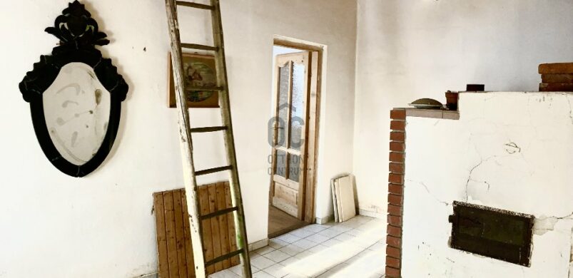 Ház a határ szélén