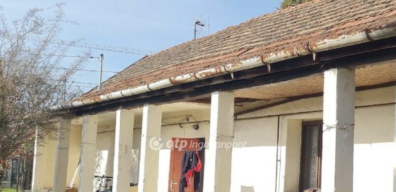 Tornácos parasztházat keres? Itt a lehetőség!