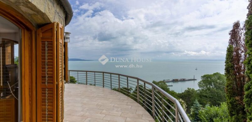 Van közel 1 milliárdja házra? Vegyen Tihanyban ingatlant!